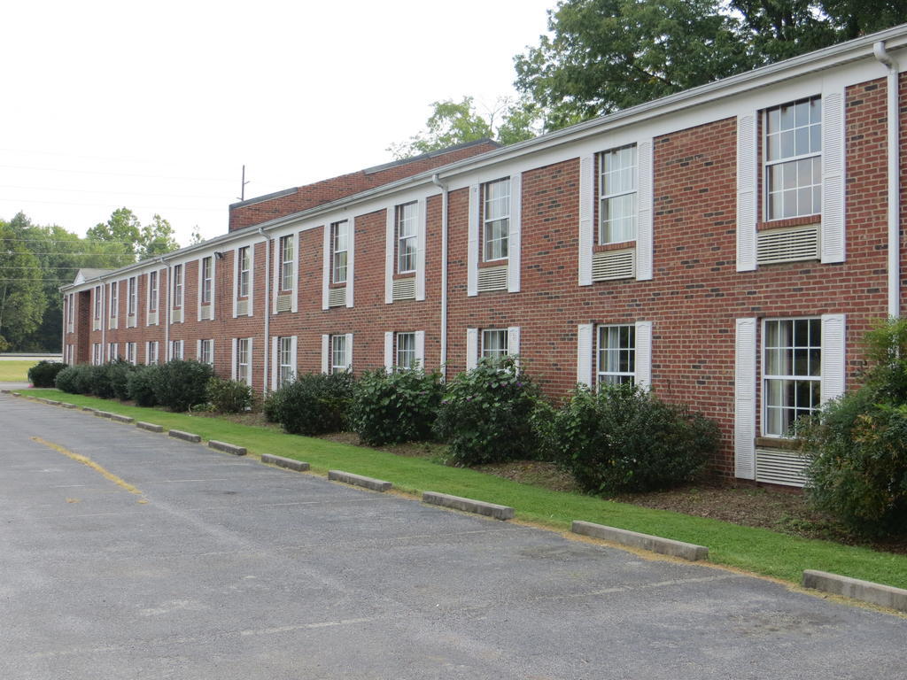Americourt Hotel And Suites - Elizabethton Екстериор снимка