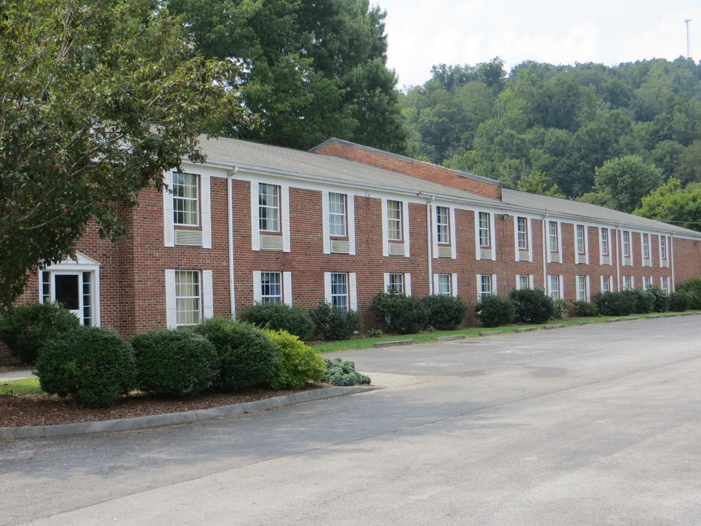 Americourt Hotel And Suites - Elizabethton Екстериор снимка