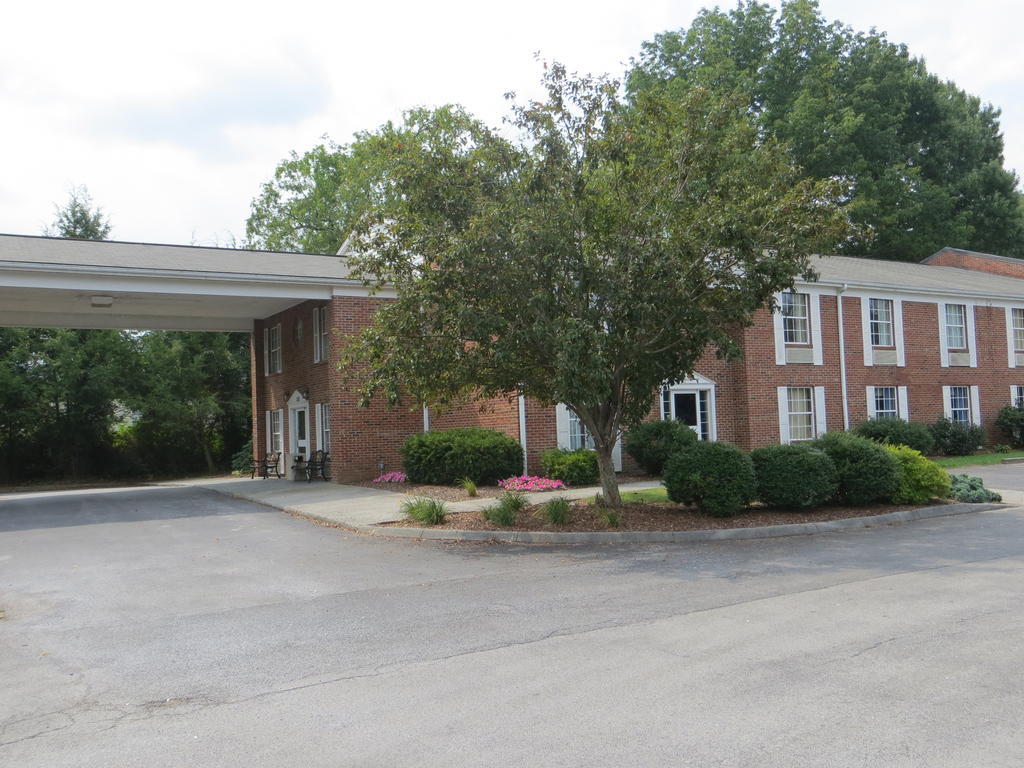 Americourt Hotel And Suites - Elizabethton Екстериор снимка