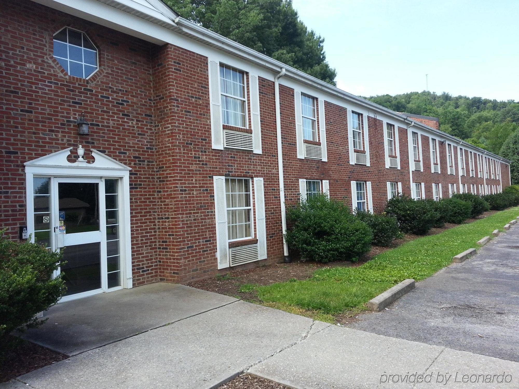 Americourt Hotel And Suites - Elizabethton Екстериор снимка